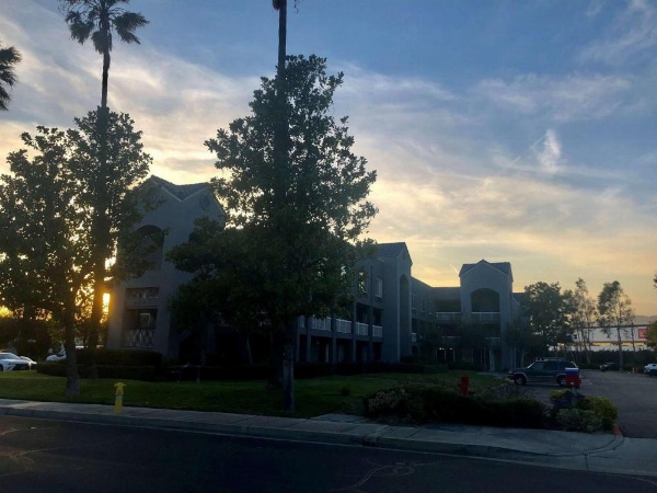 SureStay Hotel by Best Western Ontario Airport image 9